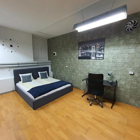 Cave Apartment Mokotow วอร์ซอ ภายนอก รูปภาพ