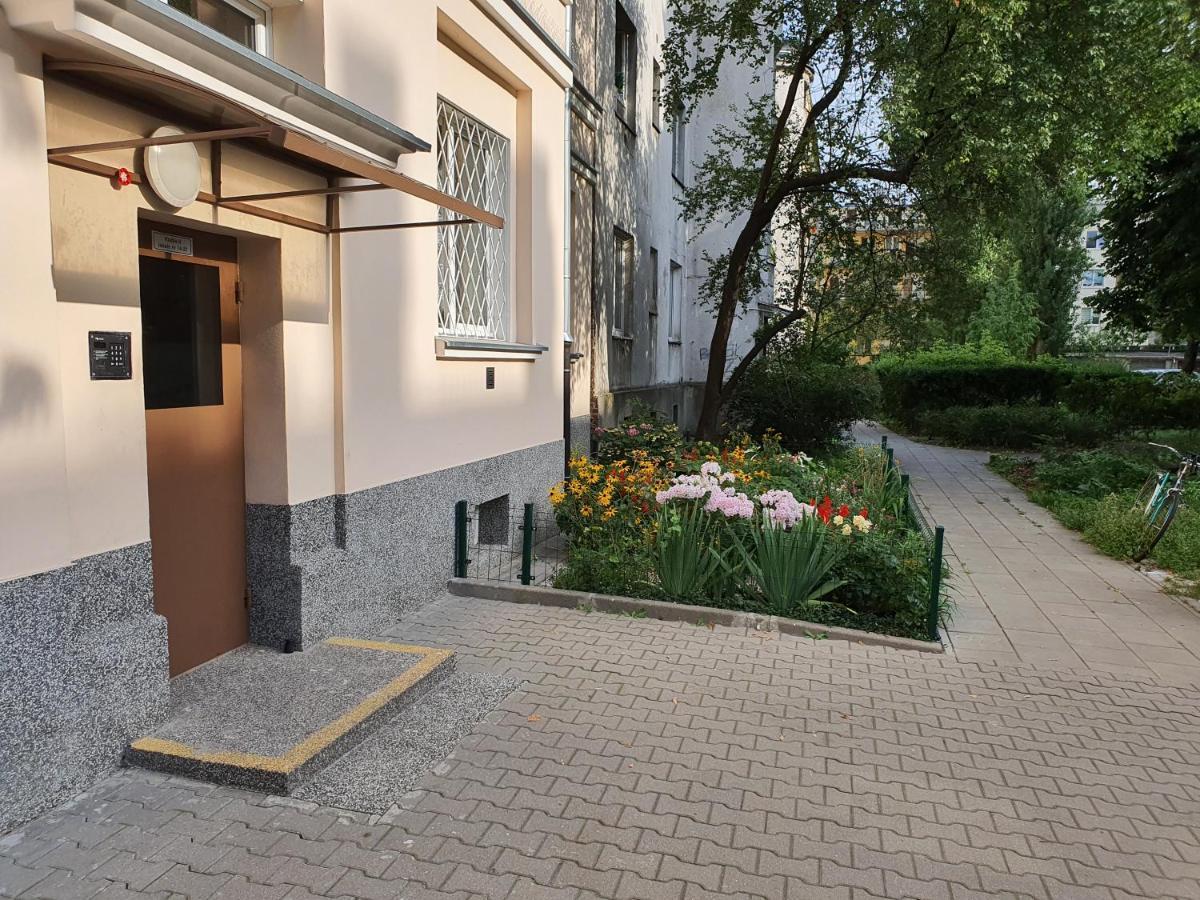 Cave Apartment Mokotow วอร์ซอ ภายนอก รูปภาพ